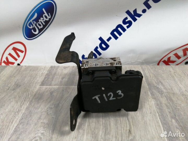 Блок abs Kia Ceed хэчбэк 2011