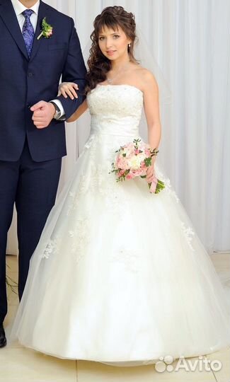 Свадебное платье