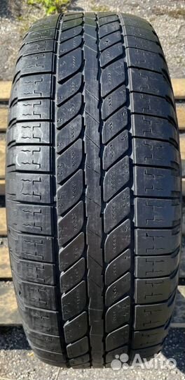 Michelin 4x4 Synchrone 215/65 R16