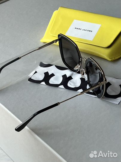 Солнцезащитные очки женские Marc Jacobs