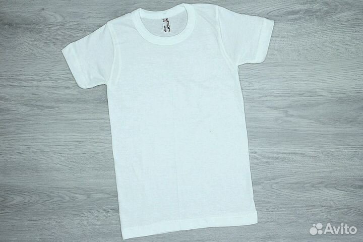 Белые футболочки для девочек и мальчиков