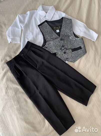 Классический костюм для мальчика 92-98 р