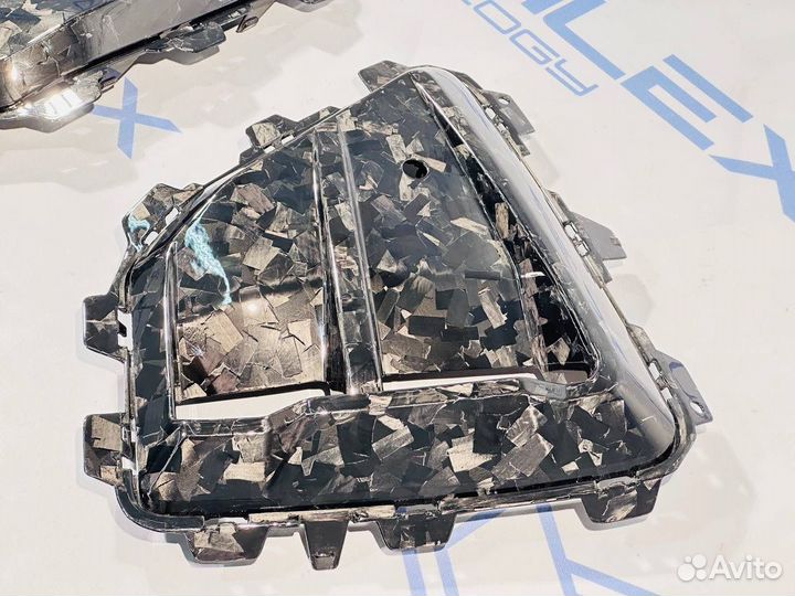 Вставки в передний бампер BMW X5M F95