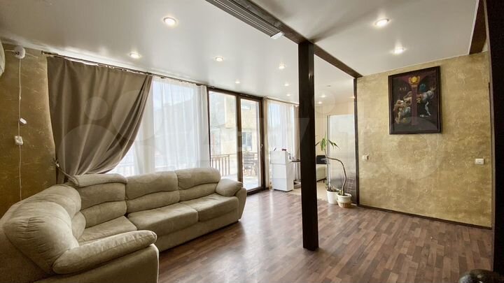 Дом 148 м² на участке 6 сот.