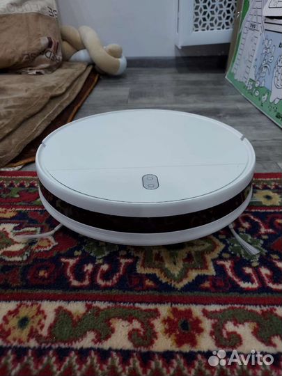 Робот пылесос