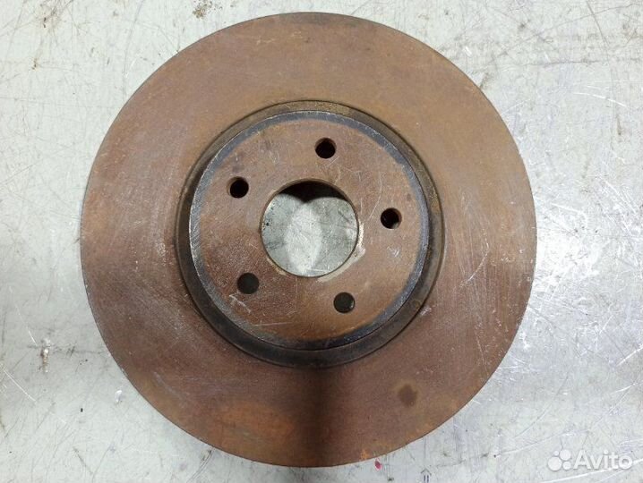 Диск тормозной передний Nissan Juke F15