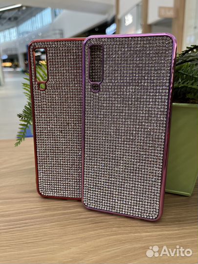 Чехол с камнями на Samsung A7 (2018)