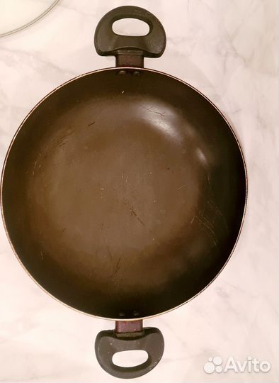 Сковорода с крышкой диаметр 30 см