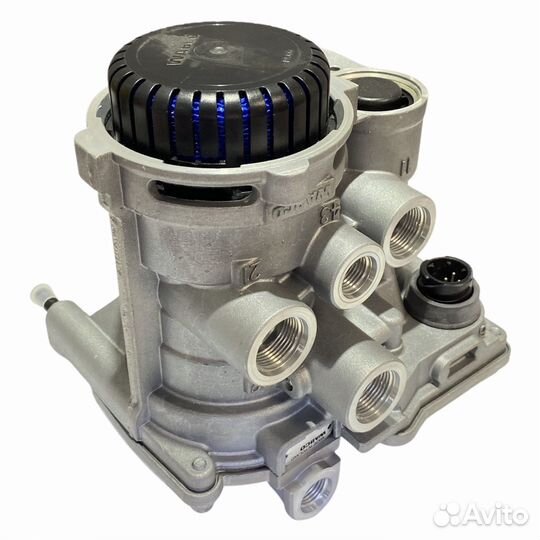 Kран управления тормозами прицепа Mercedes Benz/D