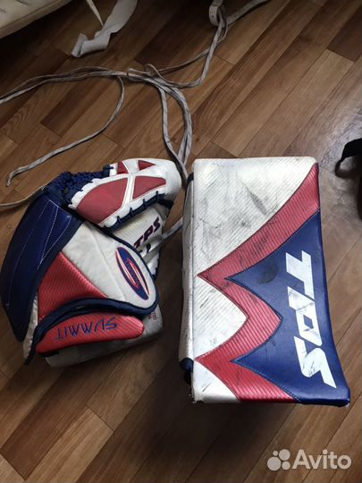 Форма хоккейная