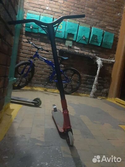 Трюковой самокат