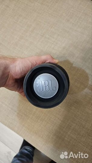 Колонка jbl charge 4