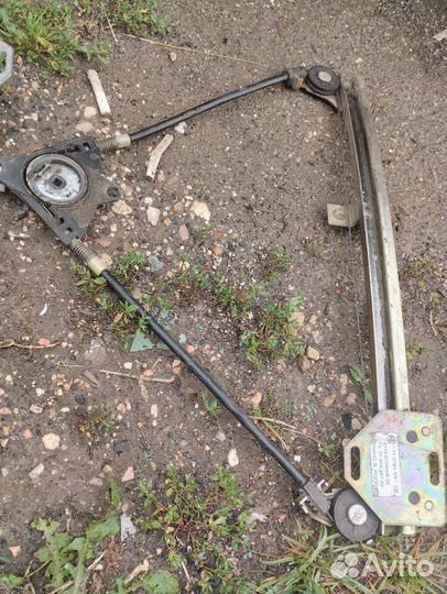 Трапеция стеклоподьемников 2110