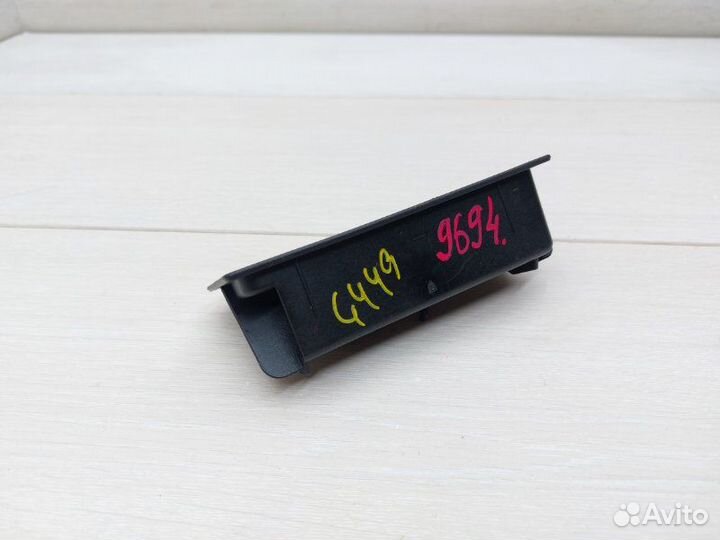 Пепельница Bmw X5 E70 M57306 D3 2008