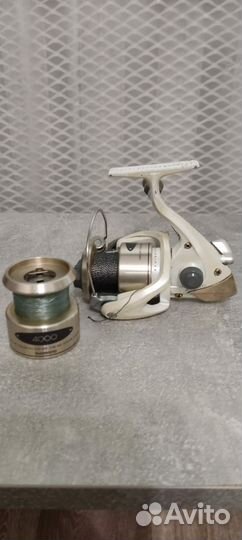Катушка Shimano stradic 4000FG
