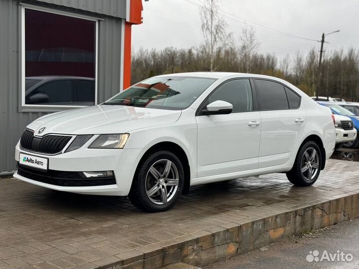 Skoda Octavia 1.6 AT, 2018, 94 000 км