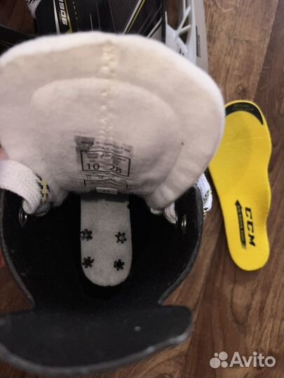 Коньки хоккейные ссм 10/28 размер