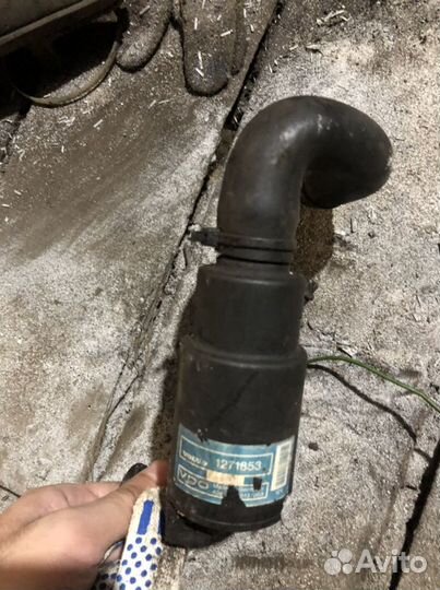 1271853 Volvo Регулятор холостого хода