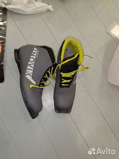 Лыжи беговые, палки, ботинки. Лыжный комплект 180