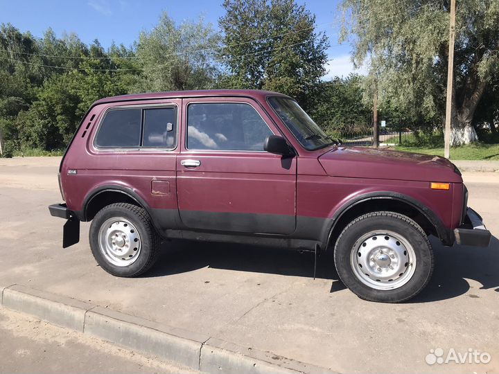 LADA 4x4 (Нива) 1.7 МТ, 2002, 151 078 км