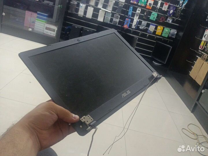Матрица на asus x550