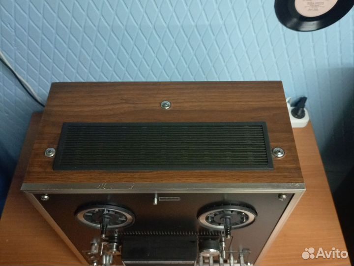 Катушечный магнитофон Sony TC-9400A