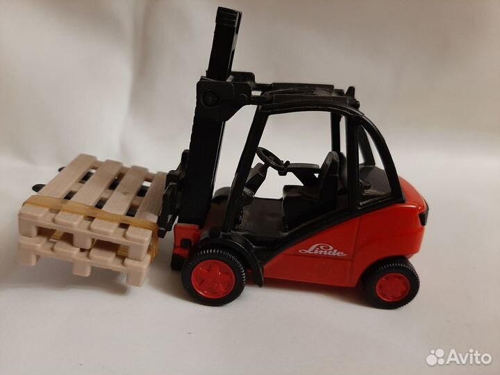 Модели автотехники siku металл, burago