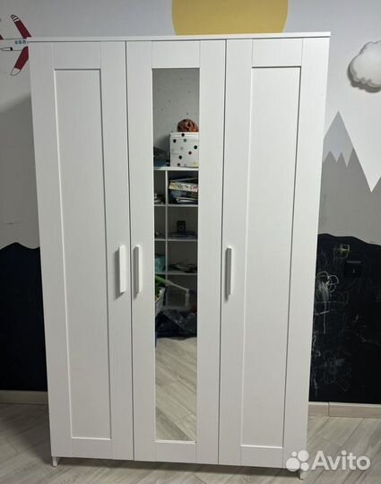 Шкаф IKEA brimnes