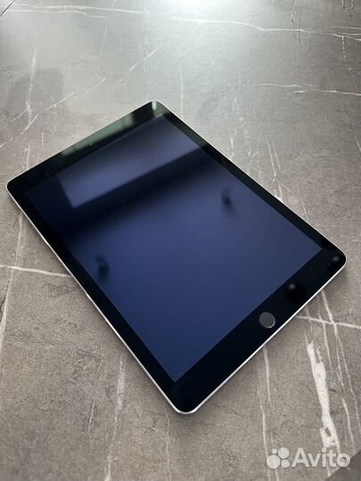 Планшет Apple iPad air 2