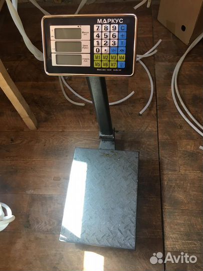 Продам оборудование для магазина