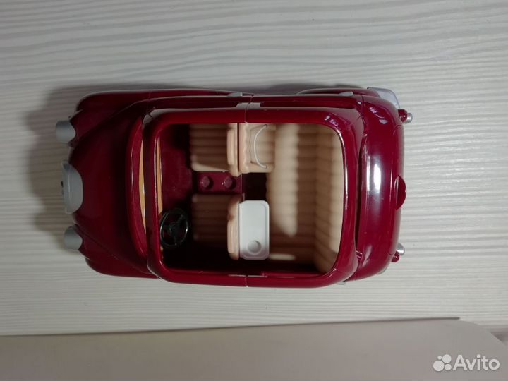 Sylvanian Families Семейный автомобиль Красный