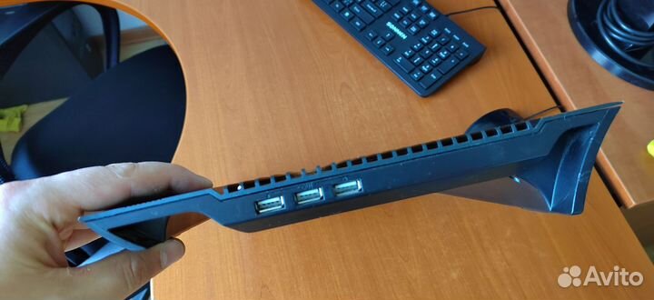 Подставка для охлаждения ноутбука