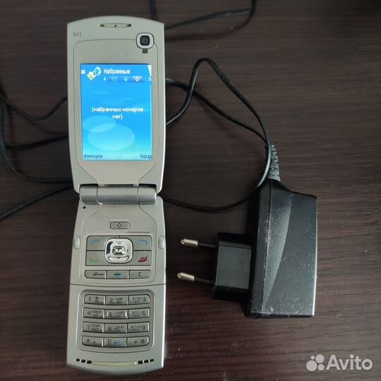 Nokia N71