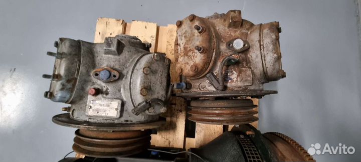 Компрессор от рефрижераторной установки carrier