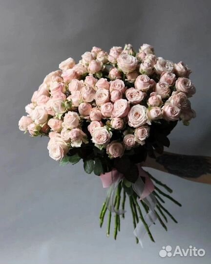 Кустовые розы / Букет из кустовых роз