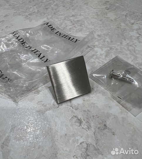 Ручка мебельная Италия 1 шт