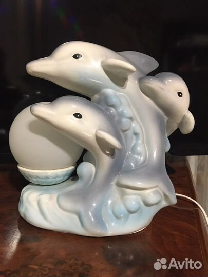 Светильник настольный