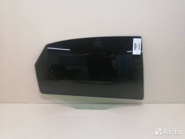 Стекло двери задней правой Volkswagen Polo MK5 201