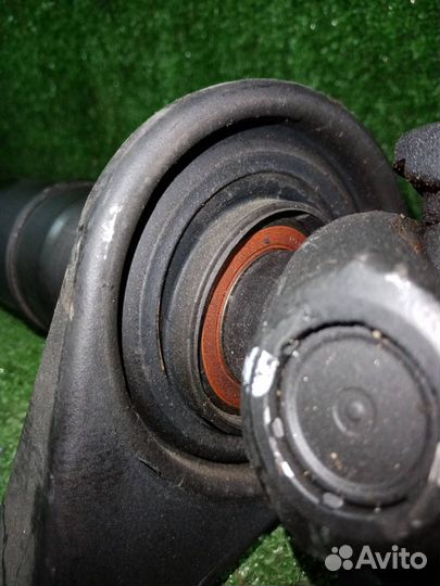 Карданный вал Mercedes-Benz E500 W211 M113E50