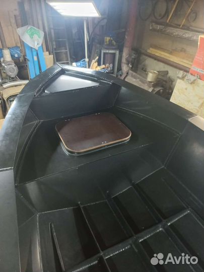 Лодка из пнд