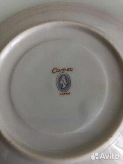 Фарфоровый чайный сервиз 