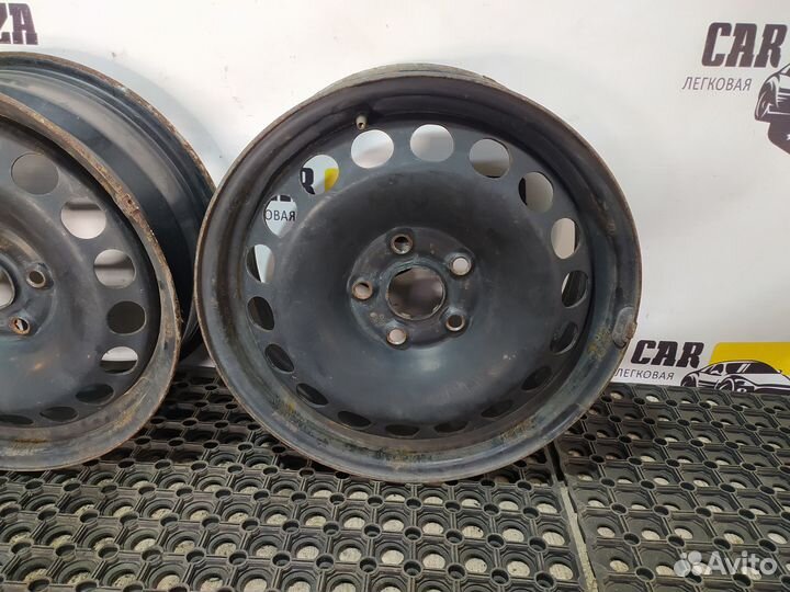 Штампованный диск R16