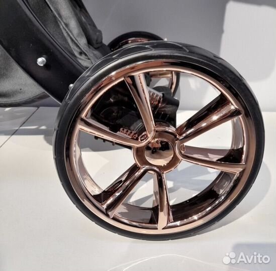 Коляска luxmom 3 в 1