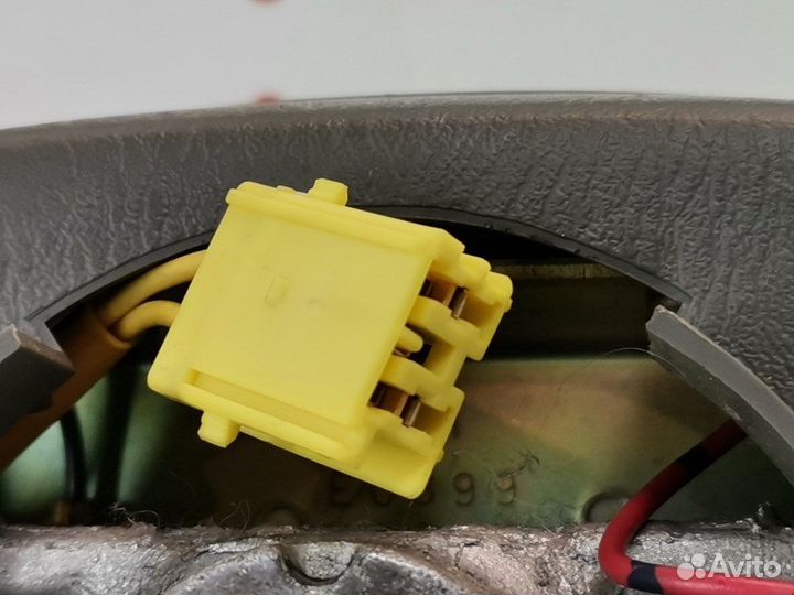 Руль для Suzuki Grand Vitara 1 4811065D30KF7