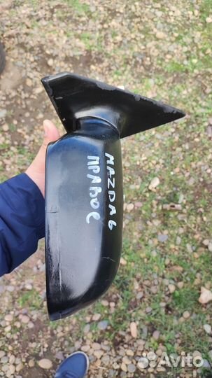 Зеркало заднего вида правое на mazda 6