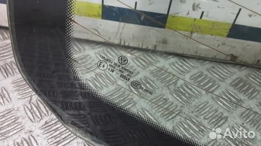 Стекло заднее volkswagen passat B7 (95O07JH01)