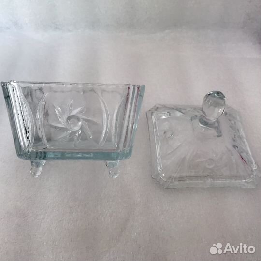 Старинное стекло