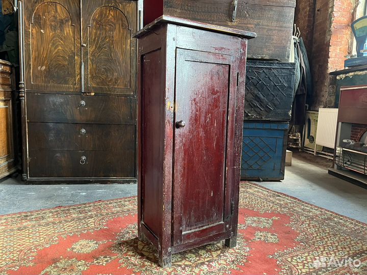 Граммофонная тумба