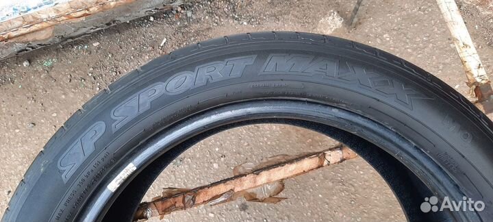Dunlop SP Sport Maxx 235/50 R19
