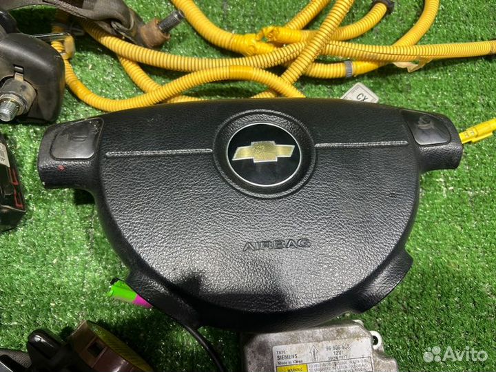 Подушка безопасности Chevrolet Aveo 1 B12D1 2011
